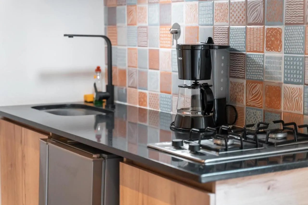 Loft Equipado En Poblado Cerca De Envigado Frn107 By Roots Rentals 메딜린